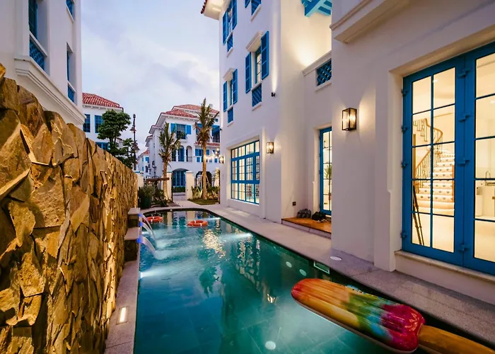 Appartamento Chuỗi 6 Ngủ Sun Ferria Có Bể Bơi - Sát Biển Bãi Cháy Ha Long